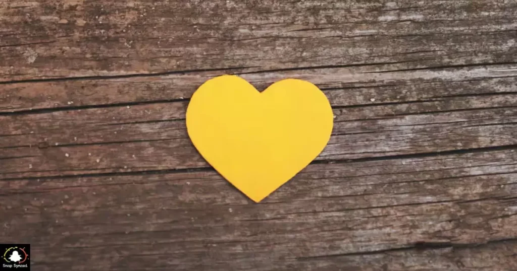 The Visual Impact of the Yellow Heart on Snapchat